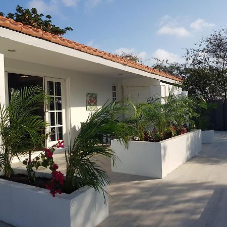 4-Pers Accomodatie Julianadorp, Curacao Willemstad Exterior photo